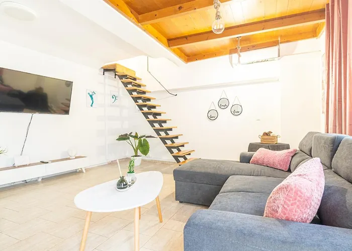 New Loft In The Heart Of City Center